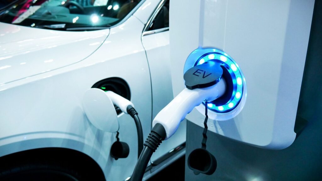 How to Finance an Electric Vehicle Purchase