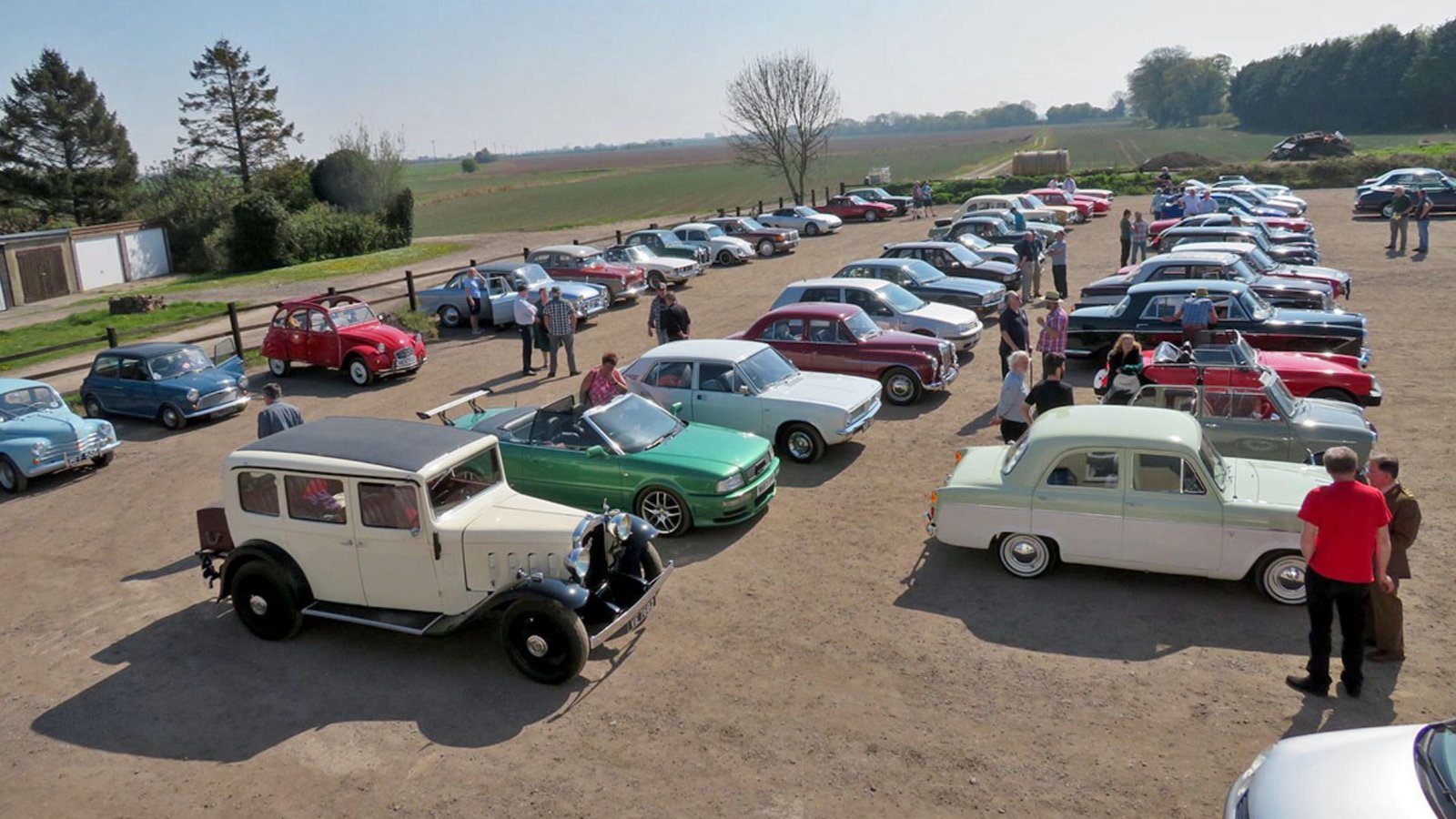 How to Join a Vintage Car Club