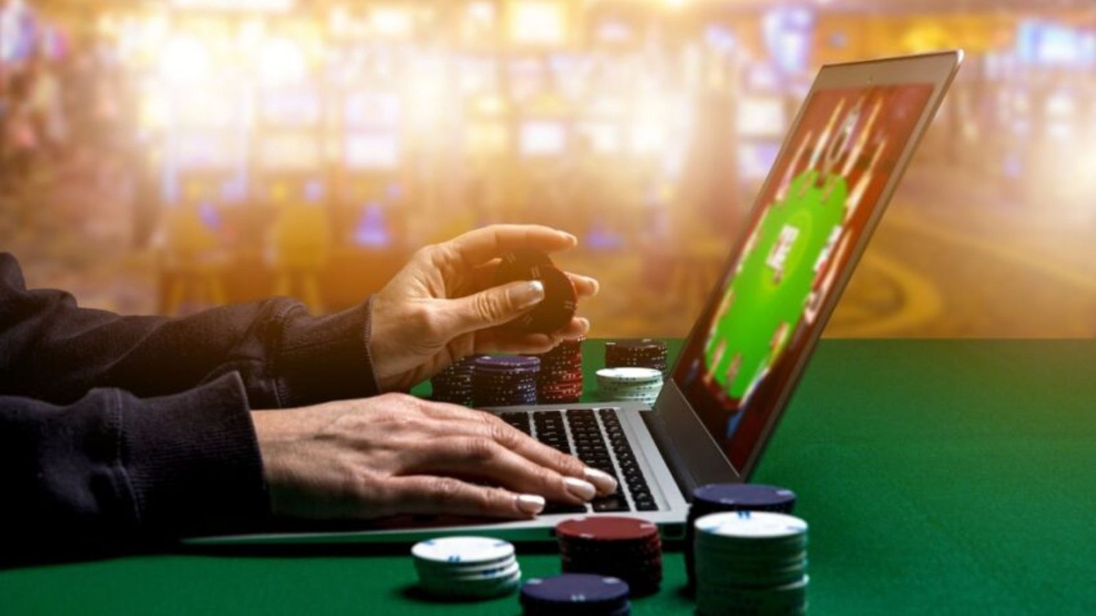 Ozwin vs Uptown Pokies Loyalty Program Review 2026